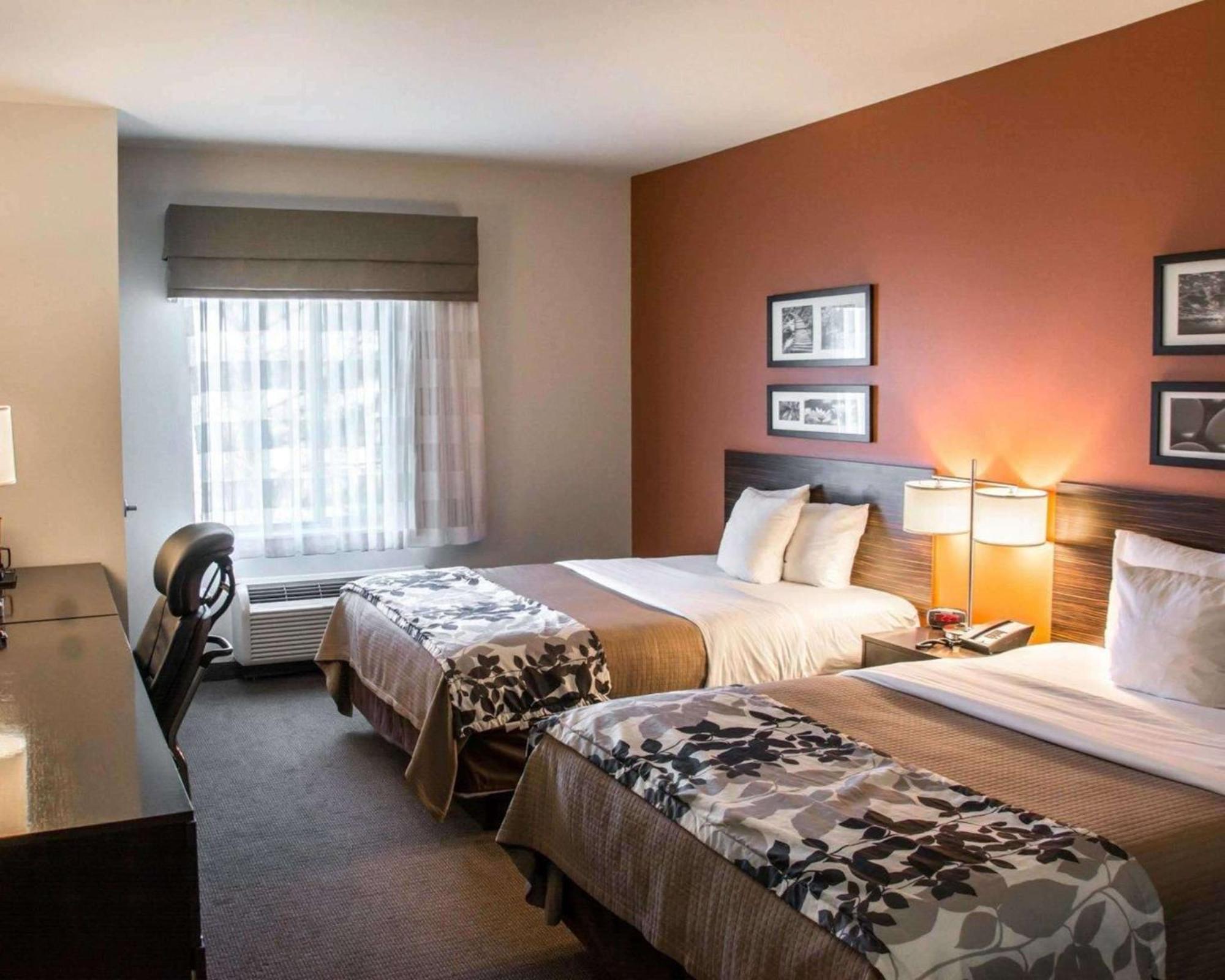 Queen Room with Two Queen Beds - Accessible/Non-Smoking
