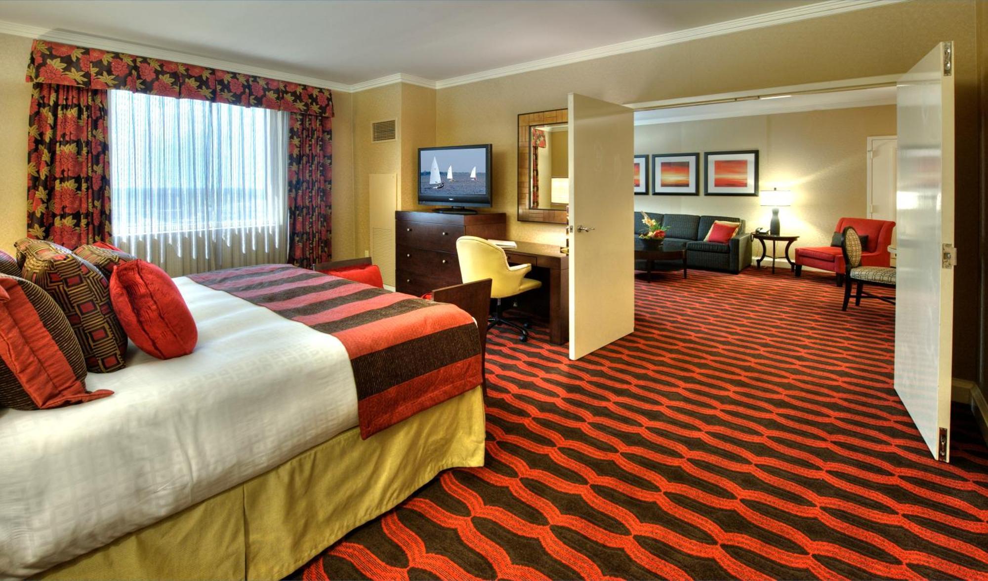 Monarch Suite,1224281023:JPEG